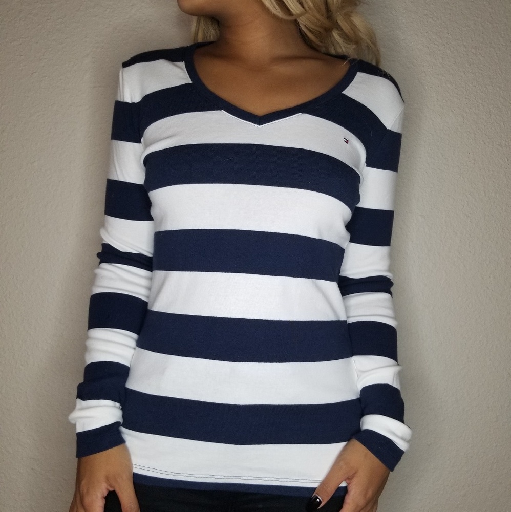 SOLD Tommy Hilfiger top